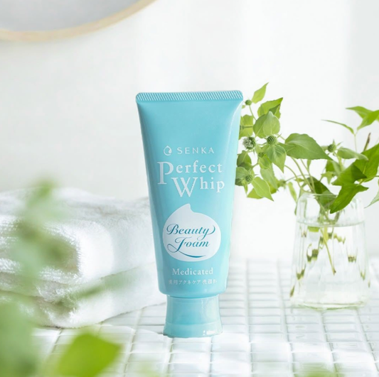 SENKA Perfect Whip Acne Care Facial Cleanser – Fresh Herbal Floral Scent, 120g